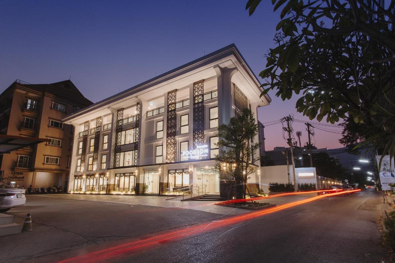Poodson Hotel Chiangmai チエンマイ エクステリア 写真