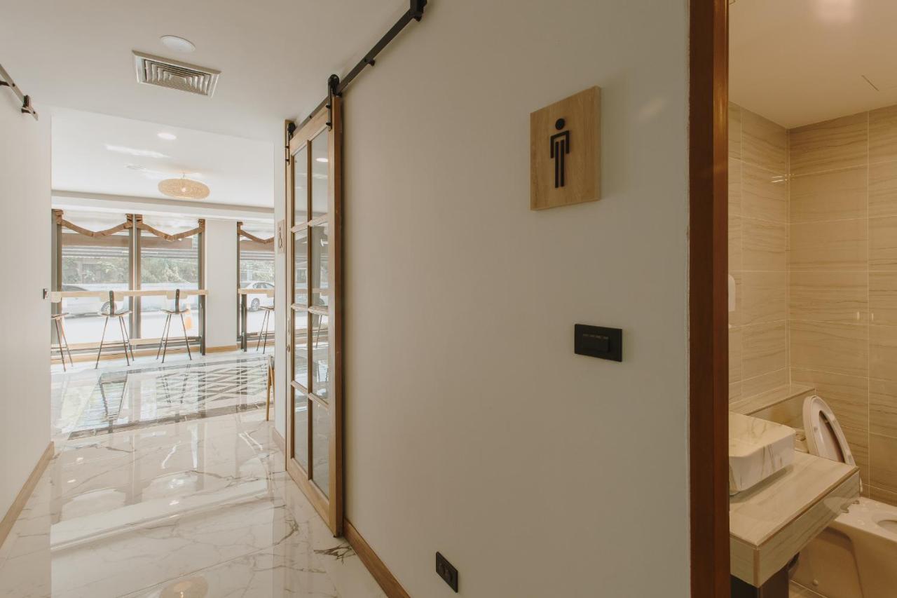 Poodson Hotel Chiangmai チエンマイ エクステリア 写真